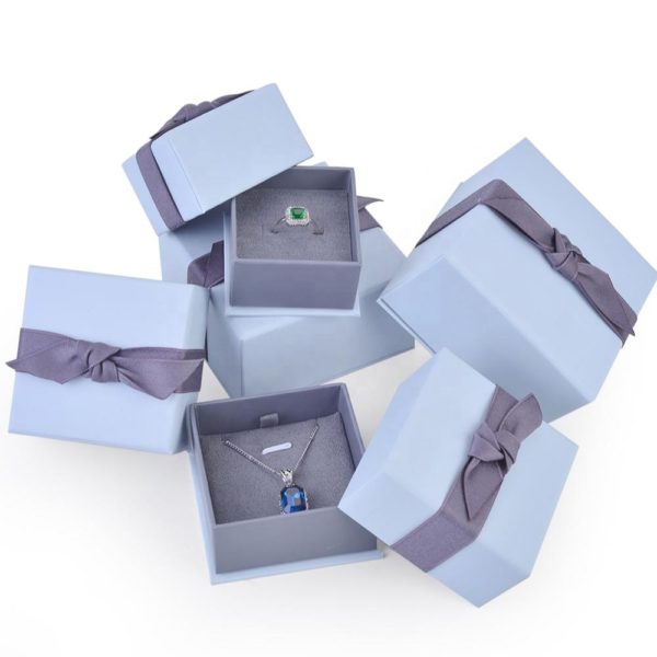 Wholesale Customized Package Cheap Paper Jewelry Box Ribbon Box