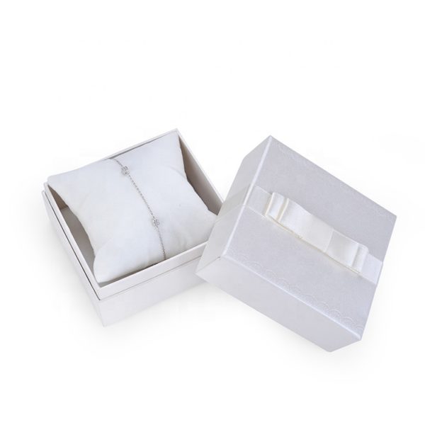 Wholesale Customized Package Jewelry Box Kraft Paper Gift Box