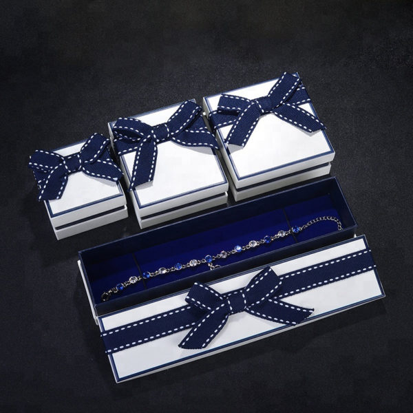 Wholesale Customized Package Cheap Paper Jewelry Box Ribbon Box