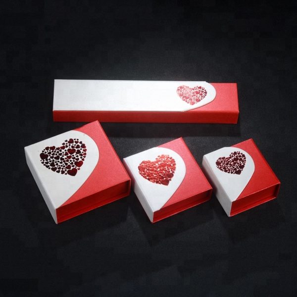 Wholesale Customized Package Printing Paper Jewelry Box Magnetic Closure Box