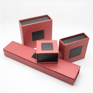 Wholesale Customized Package Leather Paper Jewelry Box Closure Box