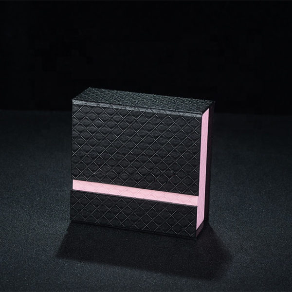 Wholesale Customized Package Printing Paper Jewelry Box Magnetic Closure Box