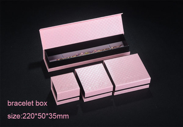 Wholesale Customized Package Printing Paper Jewelry Box Magnetic Closure Box