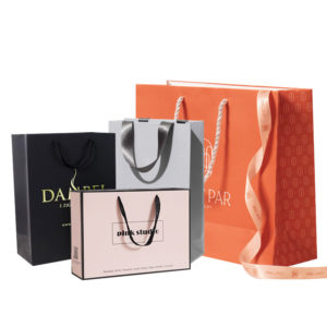 eco-friendly jewelry gift paper bag shopping luxury paper bag PP handle