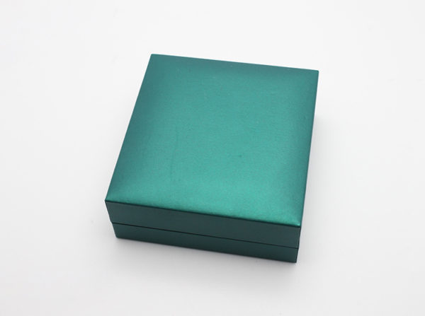 green leather paper plastic jewelry box for ring bangle pendant bracelet necklace