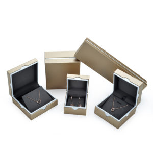 satin cloth plastic champagne jewelry box for ring bangle pendant bracelet necklace