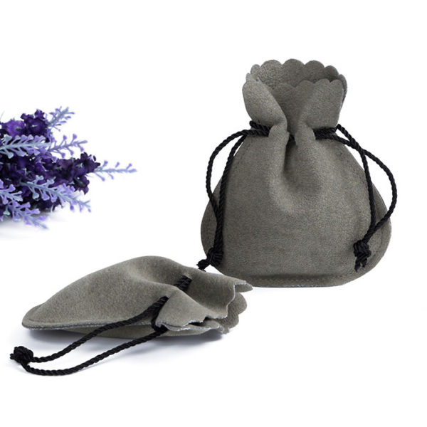 drawstring rope velvet jewelry pouch gift packaging